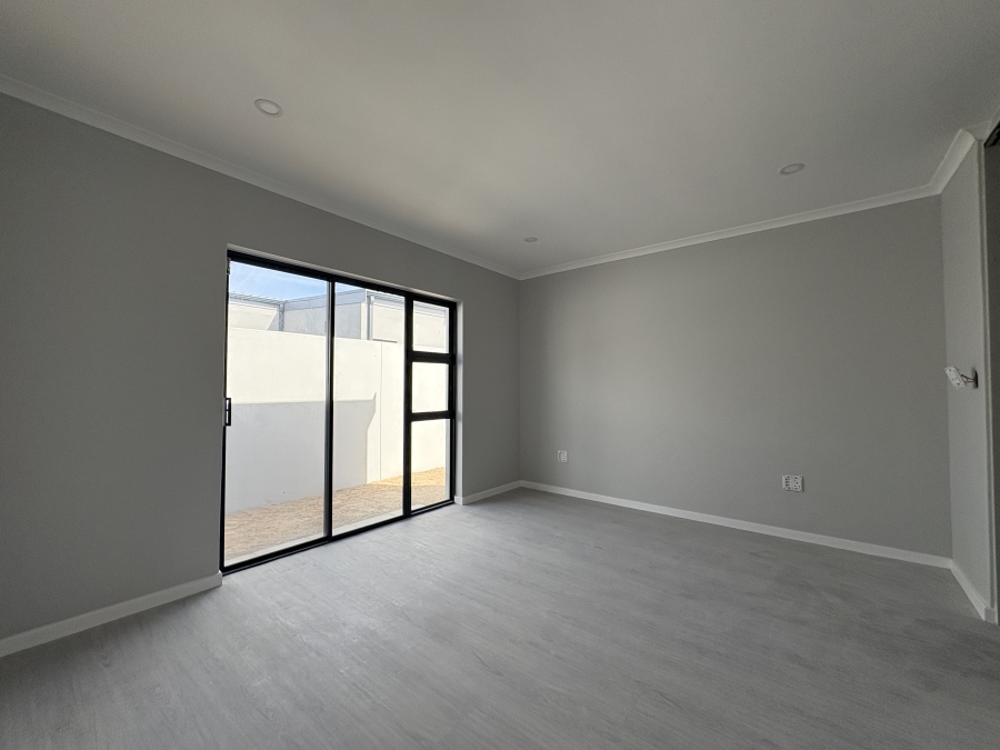 3 Bedroom Property for Sale in Sandown Western Cape